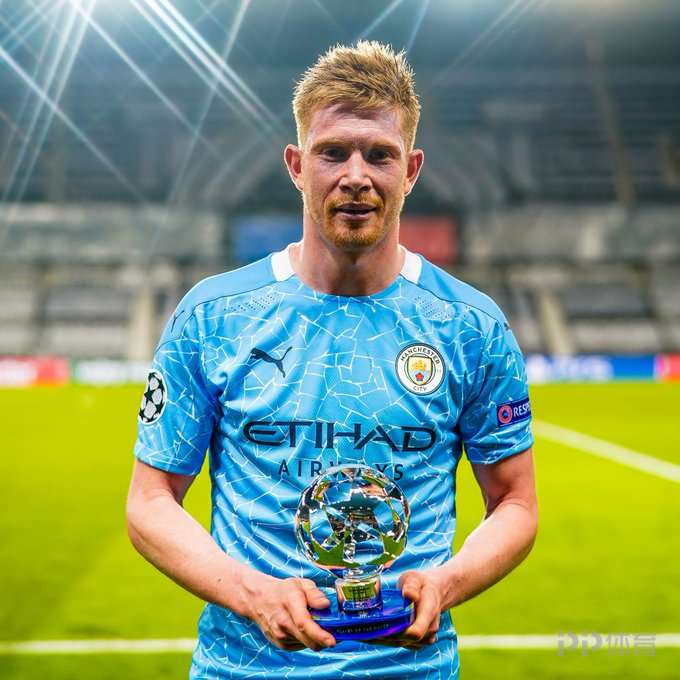 TA：曼城明夏可能签右后卫和右边锋，他们仍在关注利夫拉门托