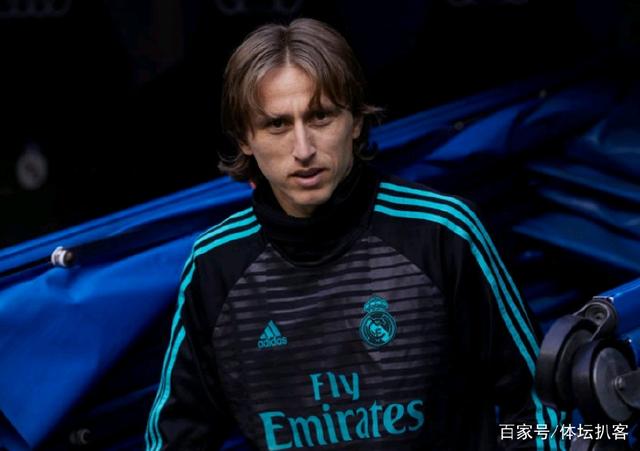 23.34岁，巴萨客战赫罗纳首发平均年龄创队史95年来最低纪录